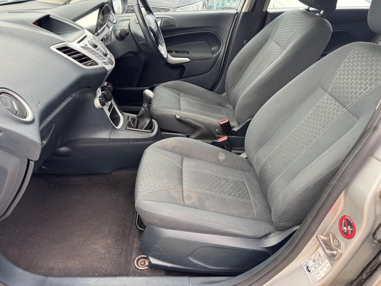 2012 Ford Fiesta 1.4 Zetec 5dr HATCHBACK Petrol Manual
