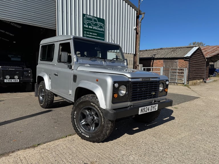 image for 1996 Land Rover Defender 90 300Tdi Station Wagon  4x4 Diesel Manual