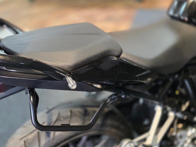 2020/70 BMW R 1250 R SPORT 8,000 MILE'S 