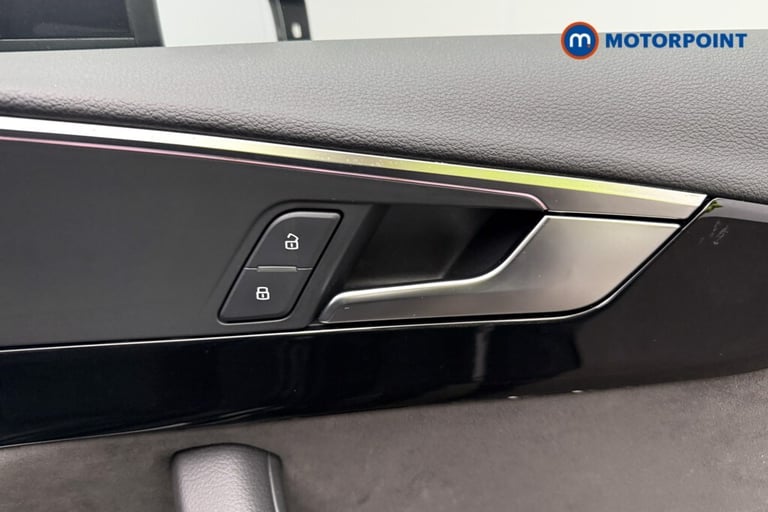 2019 Audi A4 35 TFSI Black Edition 4dr Saloon Petrol Manual