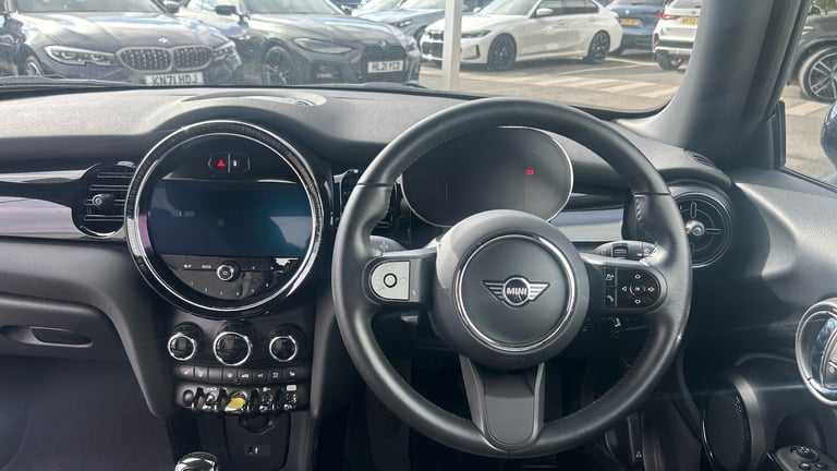 2022 MINI Hatch 135kW Cooper S Level 2 33kWh 3dr Auto Electric Hatchback Hatchback Electric Autom...