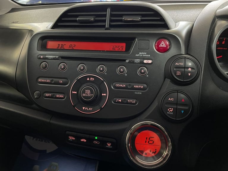 2014 Honda Jazz 1.4 i-VTEC ES Plus Hatchback 5dr Petrol Manual Euro 5 (99 ps) Hatchback Petrol Ma...