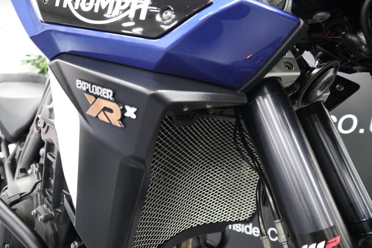 Triumph Tiger Explorer XRX. 2 Owners, Genuine Triumph Metal Side Boxes