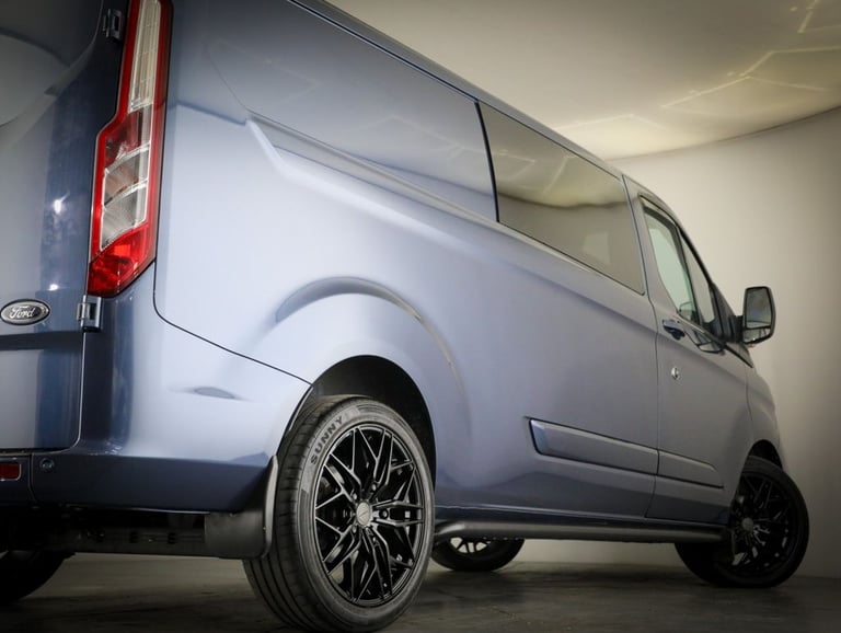 2022 Ford Transit Custom 2.0 300 EcoBlue Limited Panel Van 5dr Diesel Manual L2 H1 Euro 6 (s/s) (...