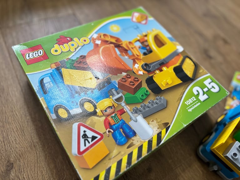 Lego duplo set 10813 digger construction site 