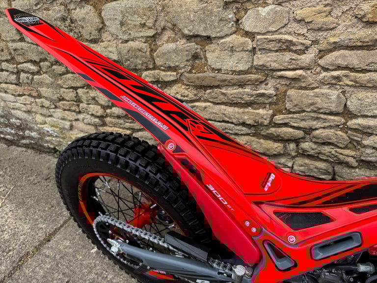 Beta EVO 300cc Trials Bike, 2025 Model, Road Reg'd, Immaculate & Great Value
