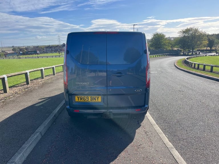 2019 69 FORD TRANSIT CUSTOM 2.0 320 ECOBLUE LIMITED AUTO CREW VAN DOUBLE CAB 5DR
