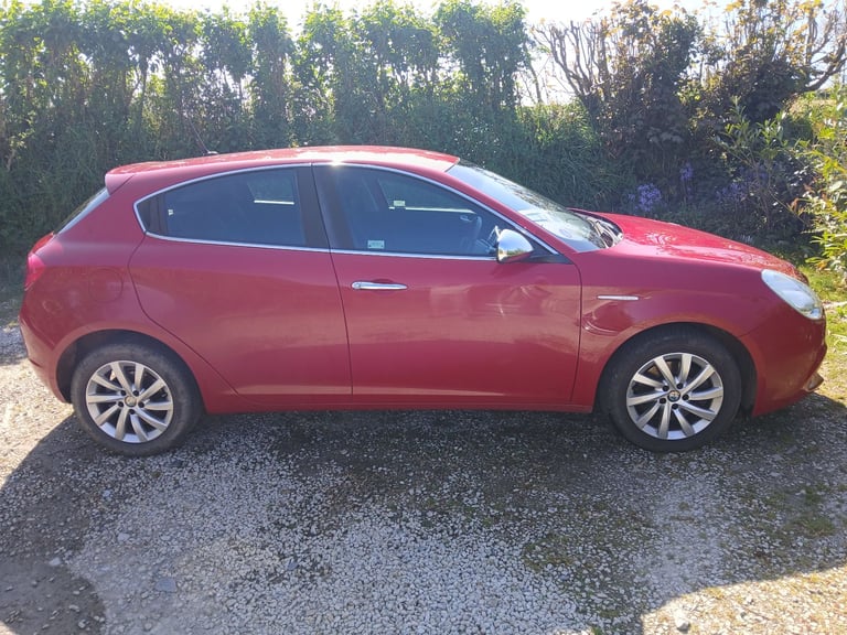 Alfa Romeo, GIULIETTA, Hatchback, 2015, Semi-Auto, 1368 (cc), 5 doors