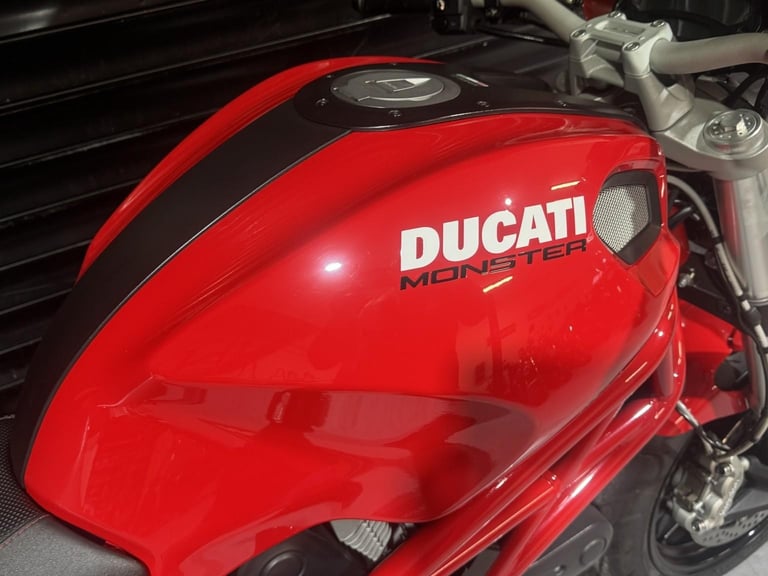 DUCATI MONSTER 796 Plus Termignoni Race Kit -Immaculate condition-Low Miles Red 