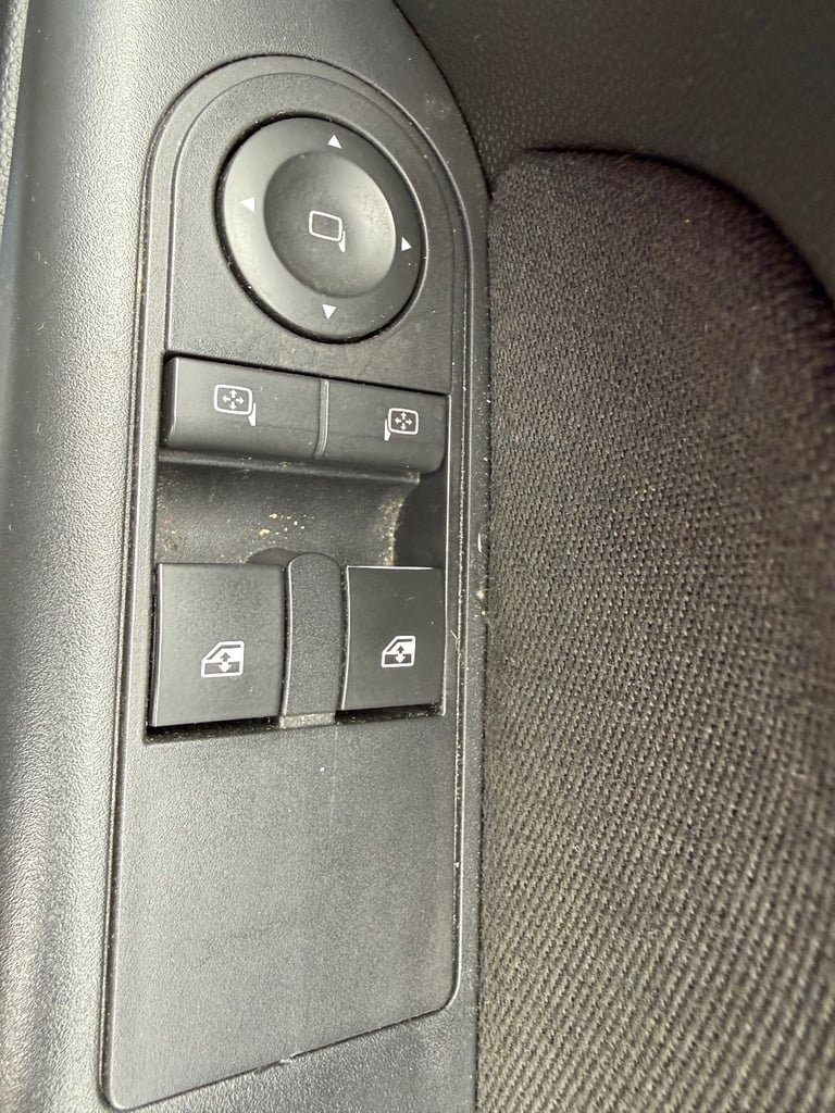 Vauxhall, ASTRA, Hatchback, 2010, Manual, 1364 (cc), 3 doors