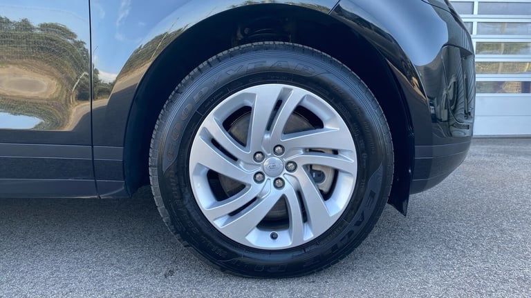 2024 Land Rover Range Rover Evoque 1.5 P270e S 5dr Auto Hatchback Hatchback Hybrid Automatic