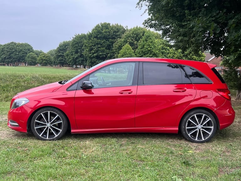 2013 Mercedes-Benz B Class B200 CDI BlueEFFICIENCY Sport 5dr Auto MPV Diesel Automatic