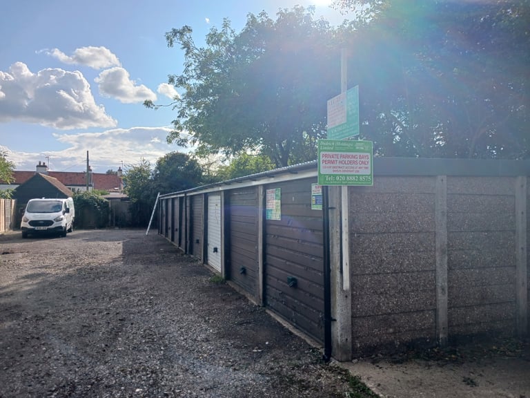 Parking & Garages to Rent in Norfolk - Gumtree