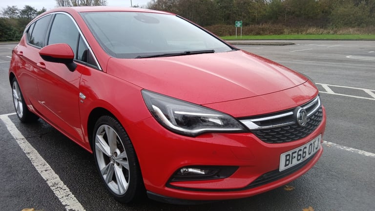 image for 2016 Vauxhall Astra 1.6T 16V 200 SRi NAV 5DR 2016 66 REG  HATCHBACK Petrol Manual
