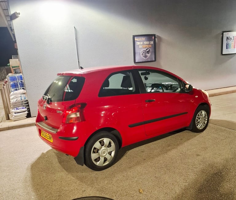 Toyota, YARIS, 1.0 litre Hatchback, 2006, Manual, 996 (cc), 3 Low Insurance Good Condition
