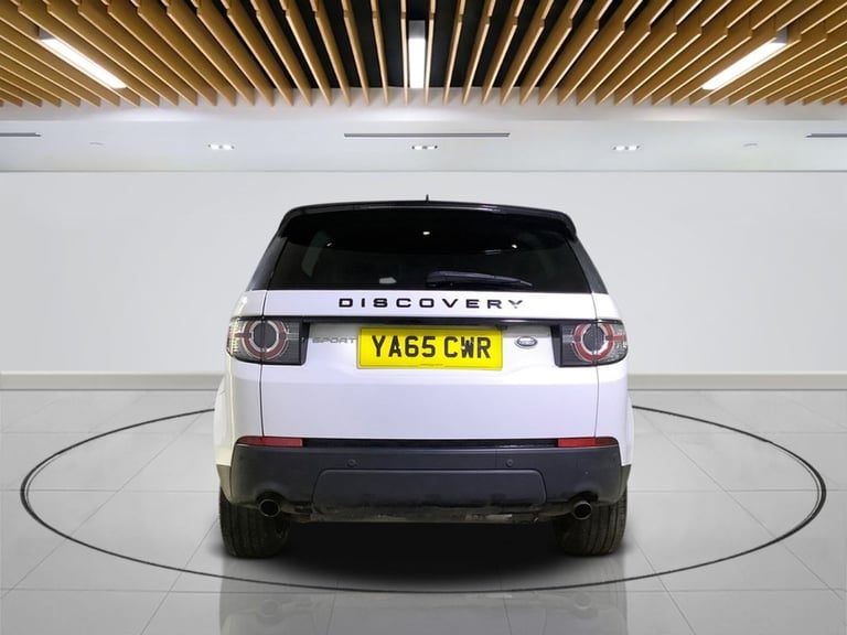 2016 Land Rover Discovery Sport 2.0 TD4 180 HSE Black 5dr Auto ESTATE DIESEL Automatic