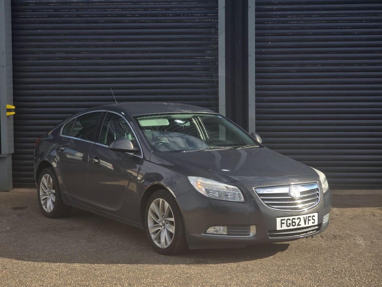 VAUXHALL INSIGNIA 1.8 16V SRi 2012