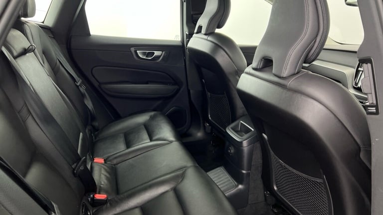 2023 Volvo XC60 2.0 T6 [350] RC PHEV Core Bright 5dr AWD Gtron ESTATE PETROL/ELECTRIC Automatic