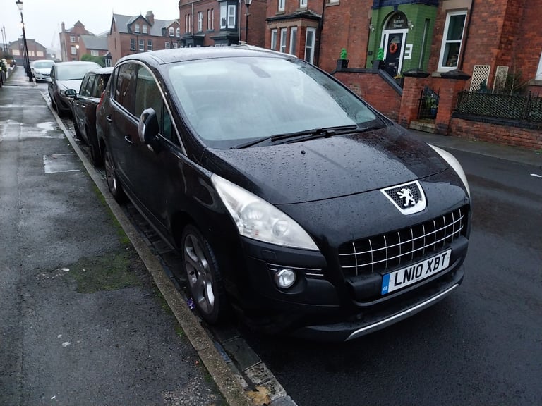 Peugeot, 3008, Hatchback, 2010, Manual, 1560 (cc), 5 doors