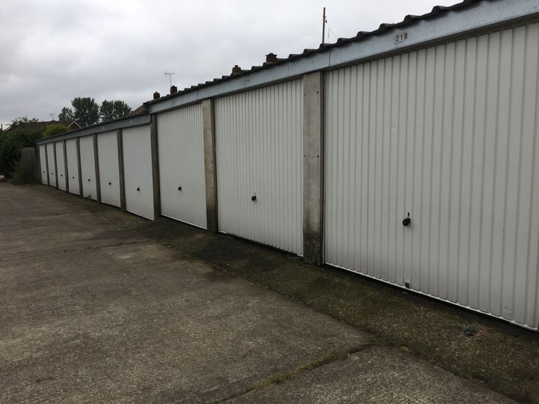 Lock up garage to rent Winchester Way, Rainham, Gillingham, Kent ME8 8DD