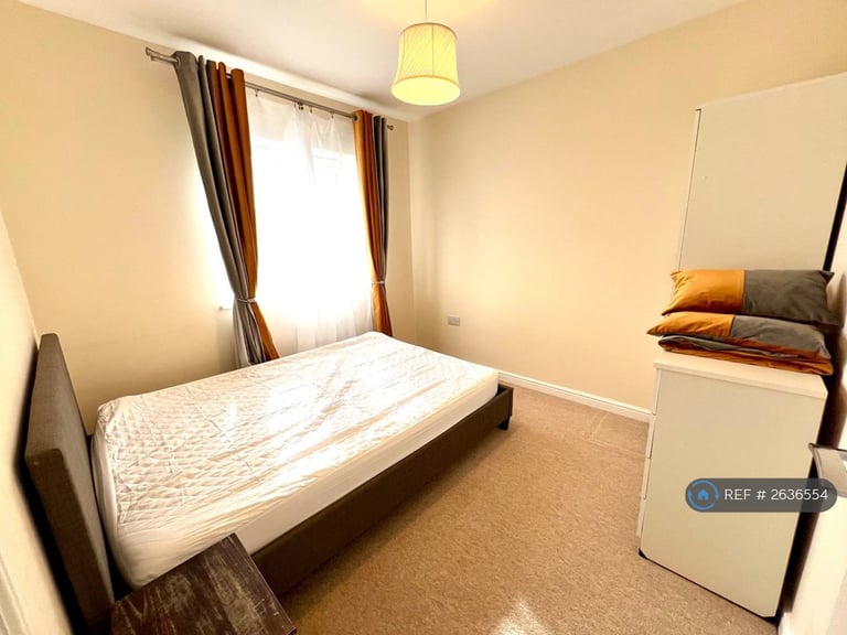 3 bedroom house in Admiral Way, Leamington Spa, CV31 (3 bed) (#2636554)