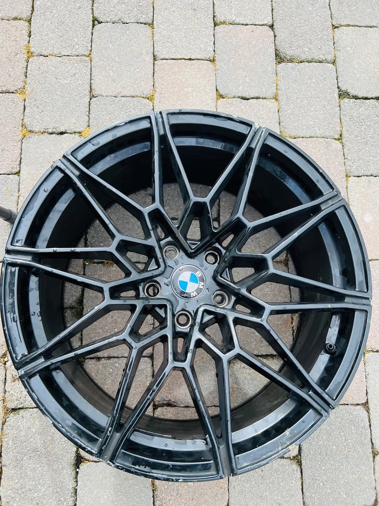 BMW alloy 20 inch, excellent condition 