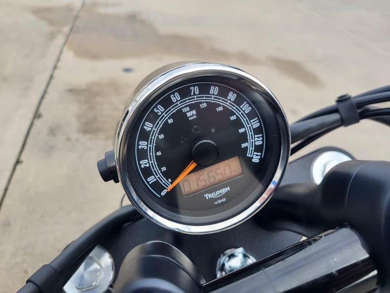 2014 Triumph SPEED MASTER 865