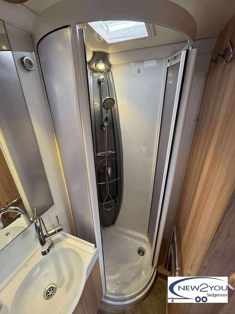 2013 Bailey Unicorn Cadiz 4 Berth Fixed Singles Caravan - STOCK S089