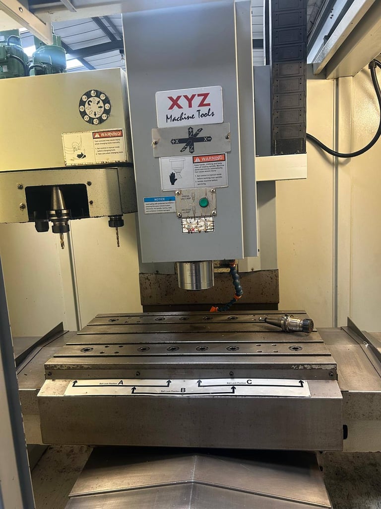 XYZ MODEL LPM VERTICAL MACHINING CENTRE YEAR 2012
