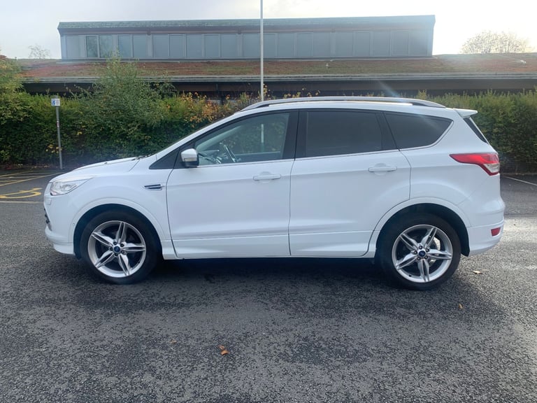 FORD KUGA  1.6t  ECOBOOST  TITANIUM X  IN VGC  NEW SERVICE NEW MOT WARRANTY GIVEN