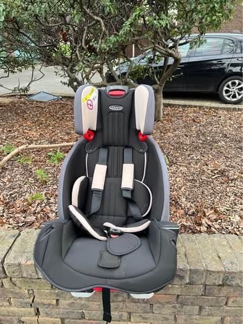 image for GRACO MILESTONE ALL- IN-ONE CAR SEAT  FROM BIRTH 0-12 YEARS CLEAN AND AS GOOD AS NEW… MAKE AN OFFER