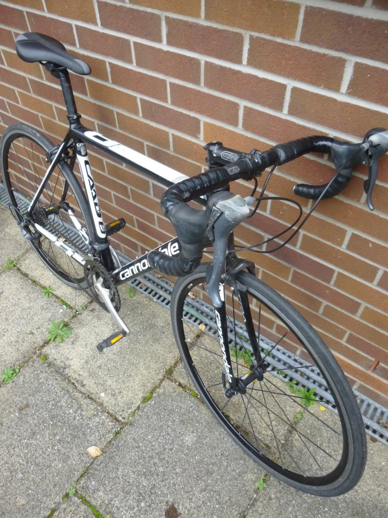 Cannondale CAAD 8 Road Bike 54cm frame