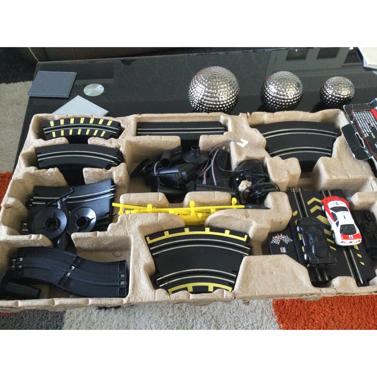 Electric car road racing game mains power 