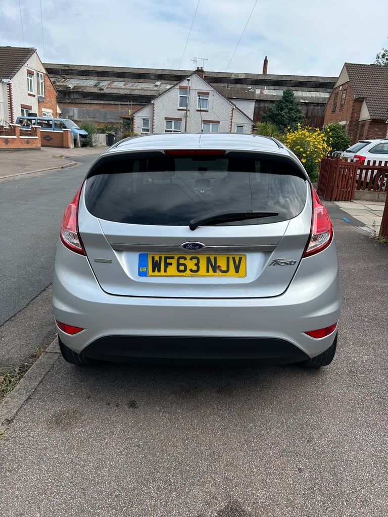 2013 Ford Fiesta 1.0 EcoBoost Titanium 5dr HATCHBACK Petrol Manual