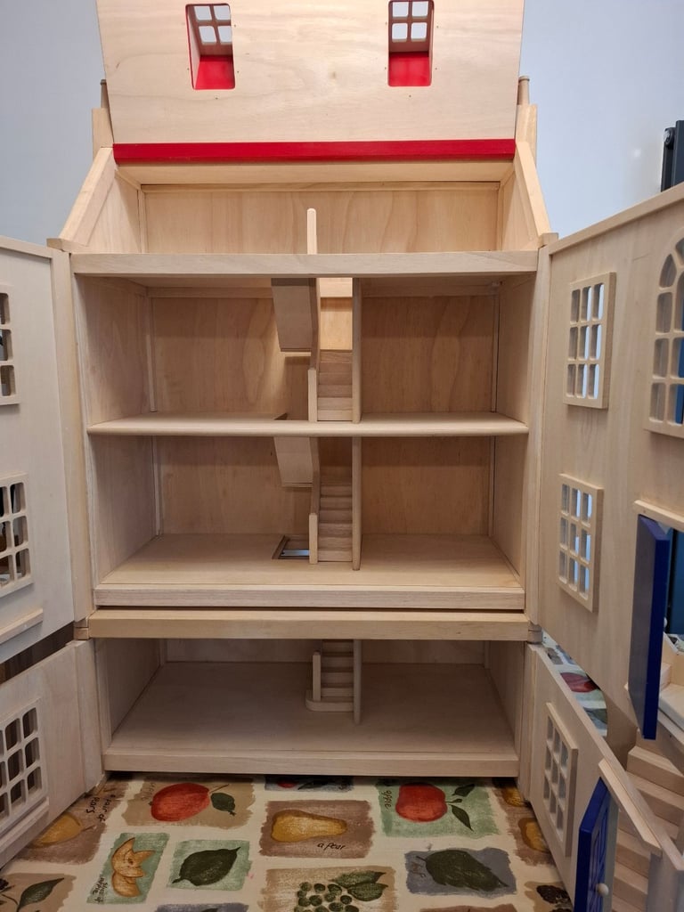 Dolls-houses Gumtree