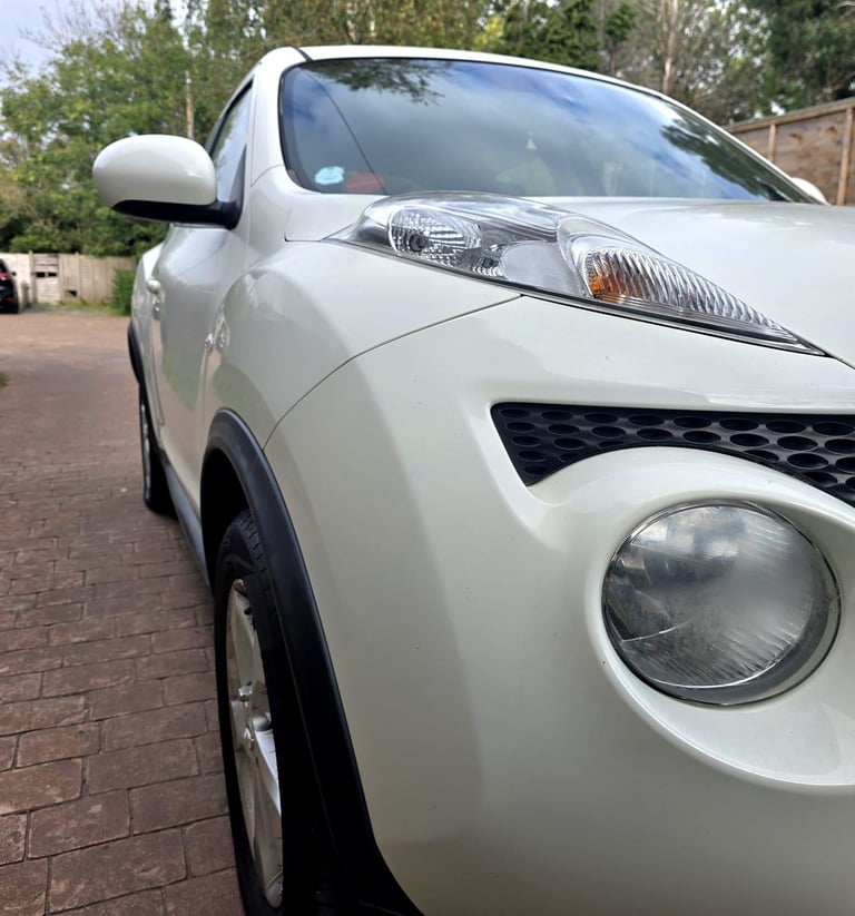 Nissan, JUKE, Hatchback, 2013, Manual, 1598 (cc), 5 doors