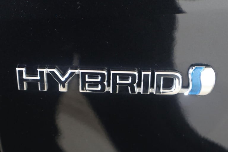 2020 Toyota Yaris 1.5 Hybrid Design 5dr CVT HATCHBACK PETROL/ELECTRIC Automatic