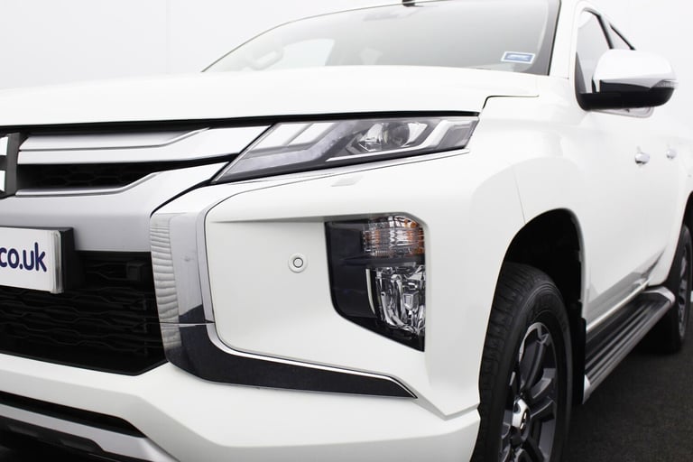 2020 Mitsubishi L200 Doublecab 2.2 Di-D Barbarian X 4WD Automatic Double Cab Pick-up Diesel Autom...