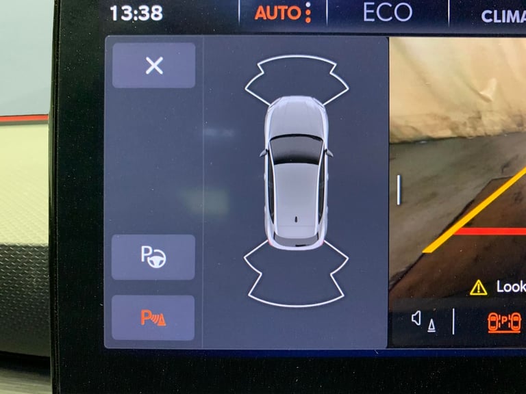 2024 Cupra Leon 1.4 eHybrid 12.8kWh VZ2 Design Edition Hatchback 5dr Petrol Plug-in Hybrid  Hatch...