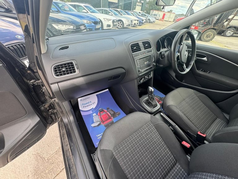 2015 Volkswagen Polo 1.2 TSI BlueMotion Tech SE DSG Euro 6 (s/s) 5dr HATCHBACK Petrol Automatic