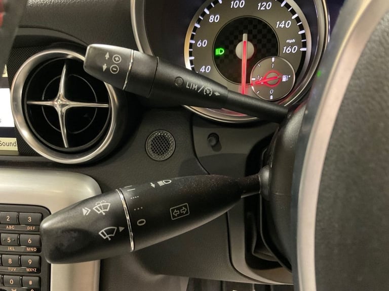 2011 Mercedes-Benz SLK SLK 200 BlueEFF AMG Sport Ed 125 2dr Tip Auto CONVERTIBLE PETROL Automatic