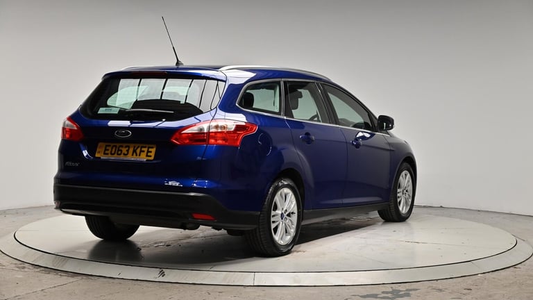 2013 Ford Focus 1.6 Titanium Navigator Powershift Euro 5 5dr ESTATE Petrol Automatic