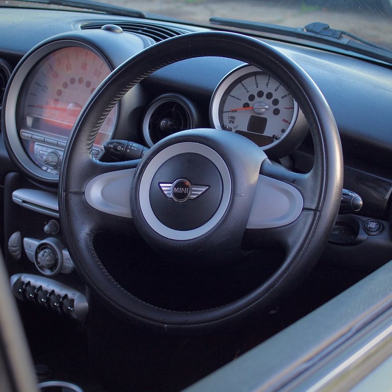 2010 MINI Hatch 1.4 One Graphite 3dr HATCHBACK Petrol Manual