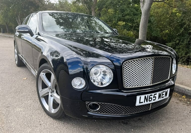 image for 2015 Bentley Mulsanne 6.8 V8 Mulliner Driving Spec 4dr Auto SALOON Petrol Automatic