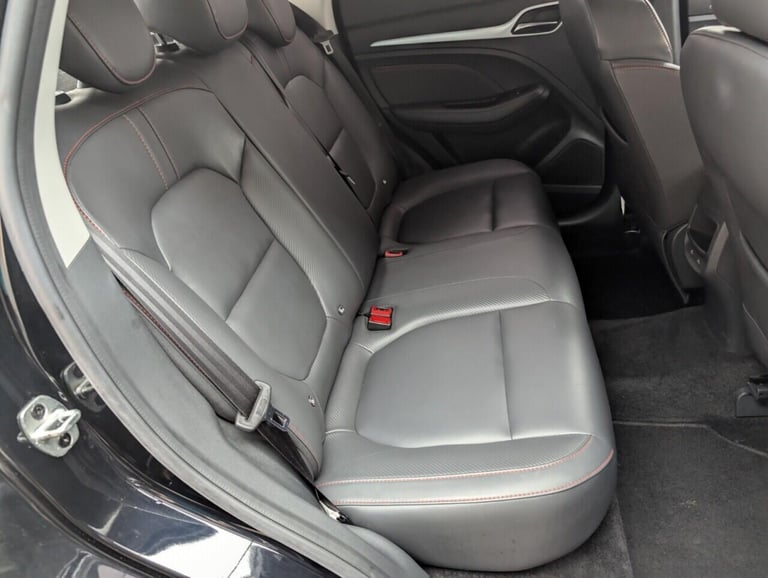 2022 MG MG ZS 1.0 T-GDI Exclusive SUV 5dr Petrol Auto Euro 6 (111 ps) PARKING CAMERA+HEAT HATCHBA...