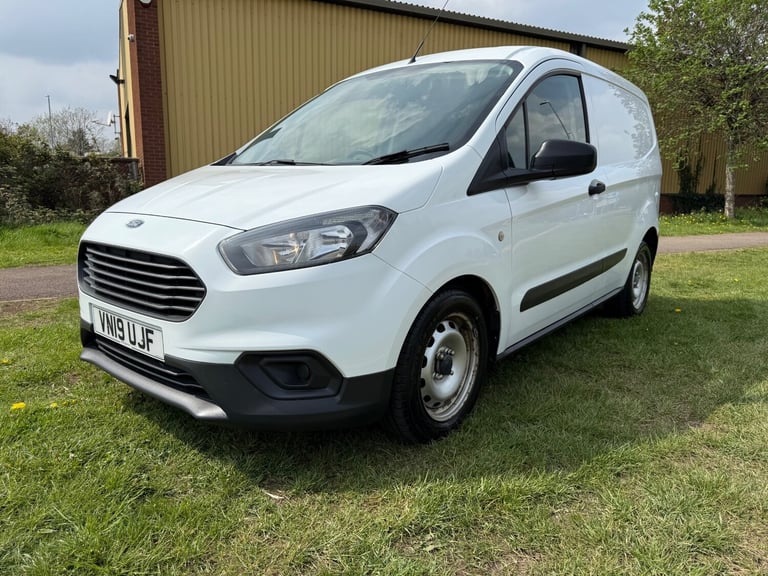 2019 Ford Transit Courier 1.5 TDCi Van [6 Speed] 15 FORD DEALER SERVICES CAMBELT REPLACED PLUS VA...