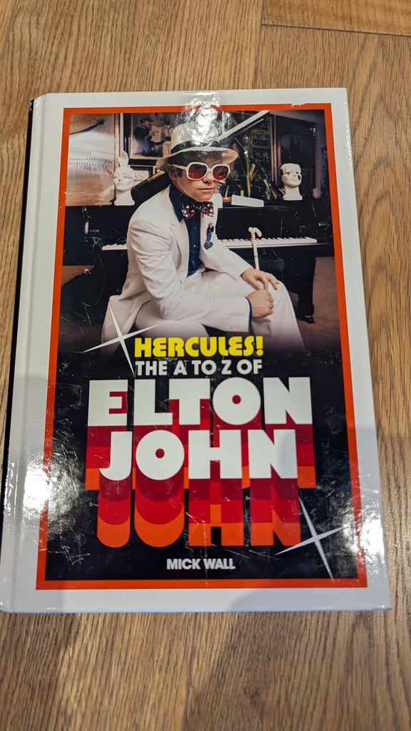  📚 LGBTQ+ BOOK BUNDLE – 14 Fascinating Titles 📚