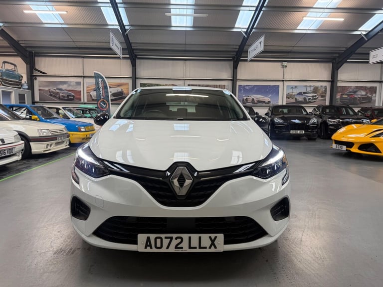 2022 Renault Clio 1.0 TCe Evolution Euro 6 (s/s) 5dr HATCHBACK Petrol Manual