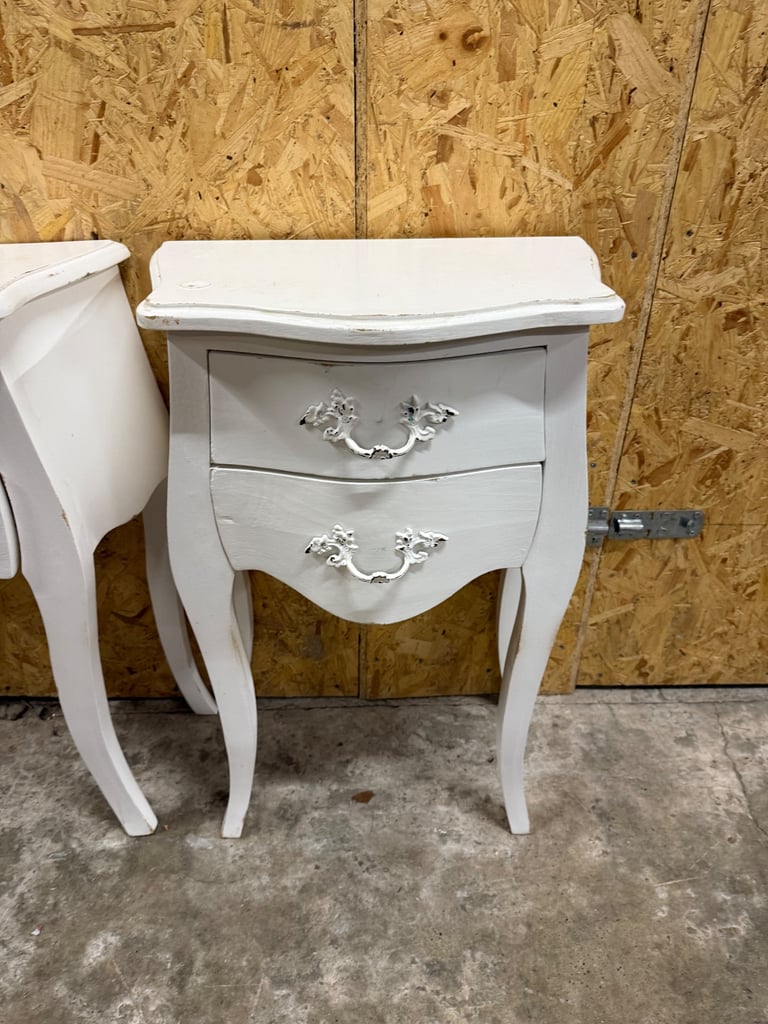 Louis Style Bedsides Pair 