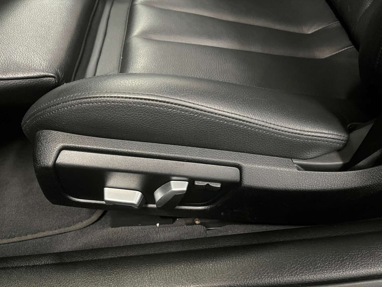 2017 BMW 4 Series 435d xDrive M Sport 2dr Auto [Professional Media] CONVERTIBLE DIESEL Automatic